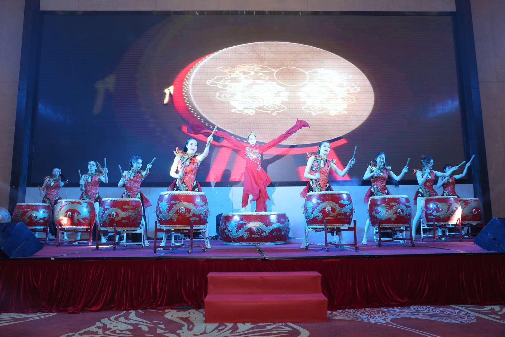 廣州活動策劃公司，廣州演出公司，企業(yè)年會策劃，公司年會節(jié)目